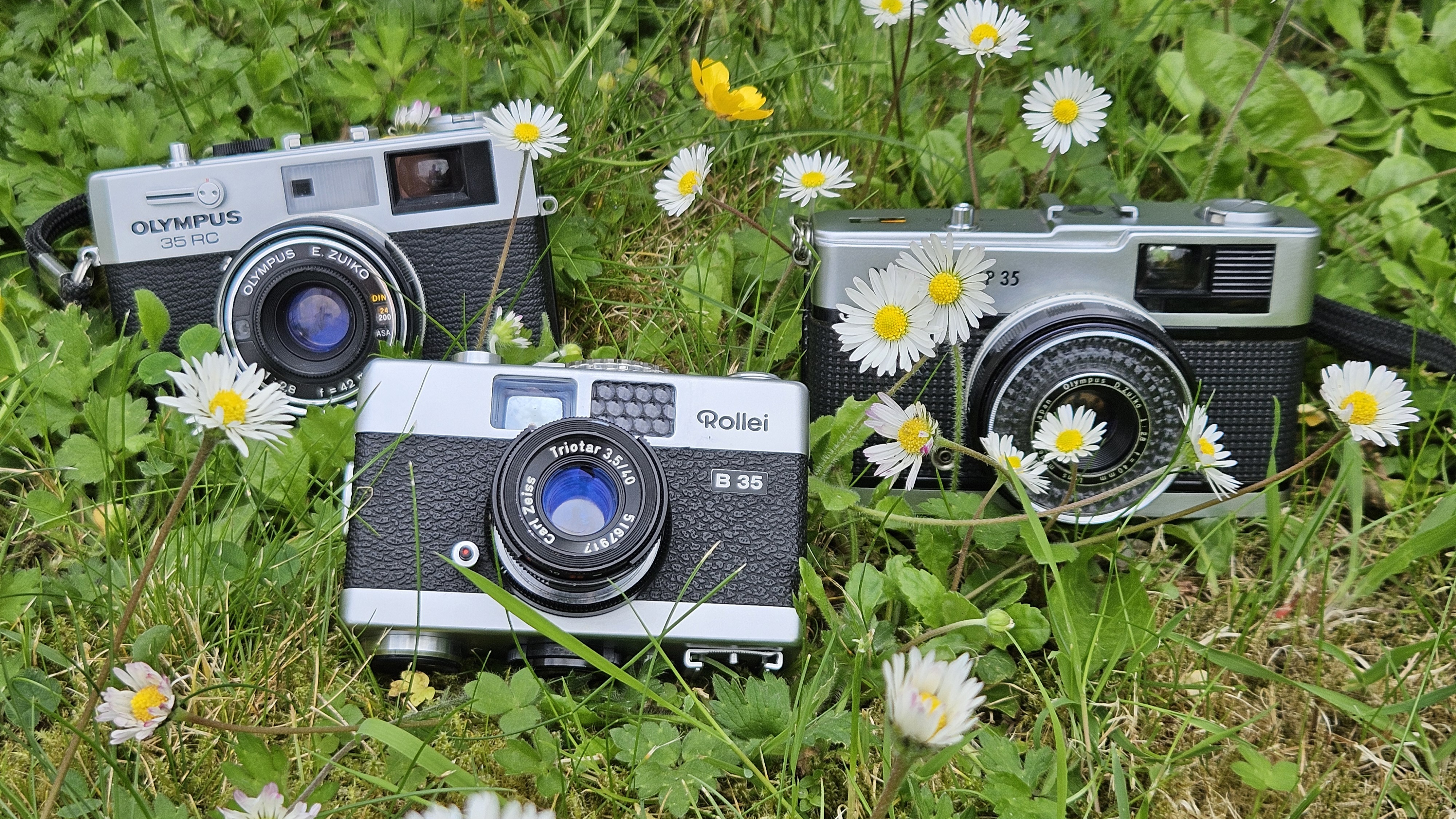 Battle of the compact 35's – Irish Analog Adventures